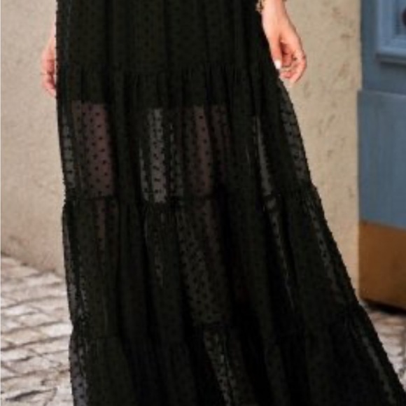 Black top mini skirt floor length shear cover - Picture 3 of 3